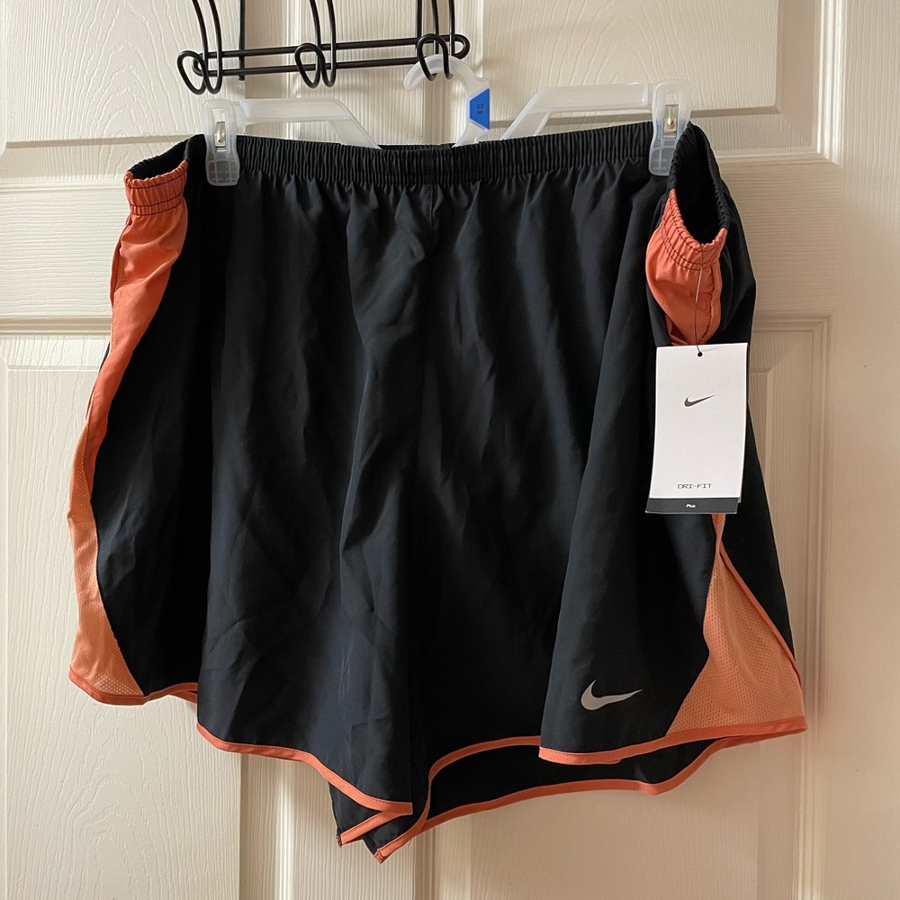 Nike plus 3x running shorts